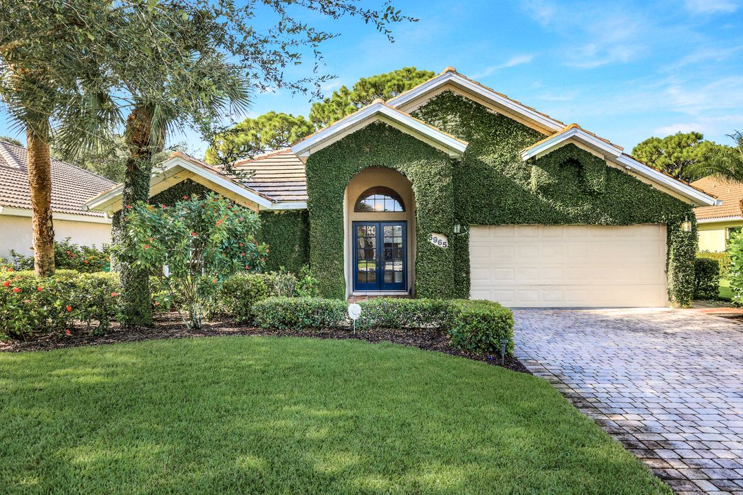 6965 Burnt Sienna Cir, Naples, FL 34109