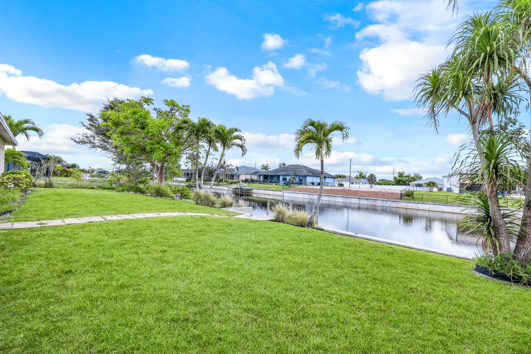 837 SW 37th St, Cape Coral, FL 33914