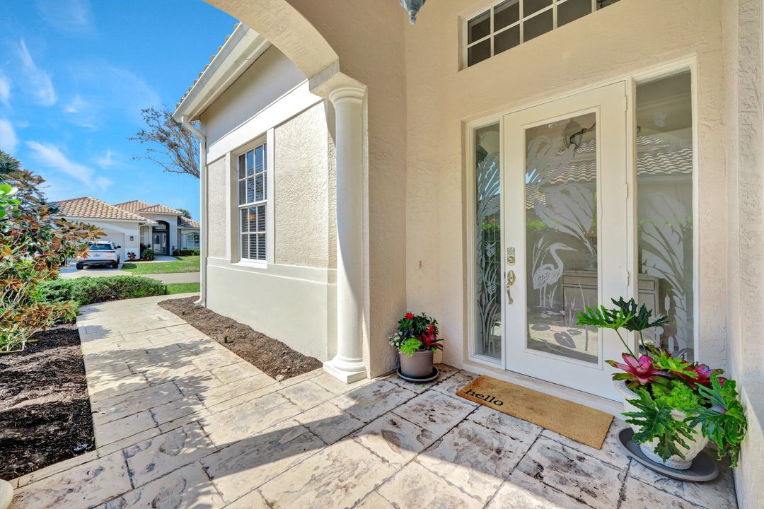 24753 Hollybrier Ln, Bonita Springs, FL 34134