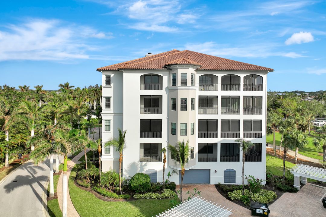 4701 Via Del Corso Ln #302, Bonita Springs, FL 34134