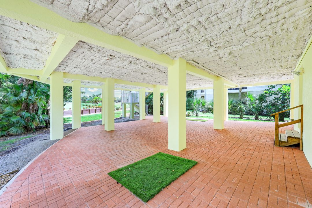 861 Hideaway Cir W, Marco Island, FL 34145