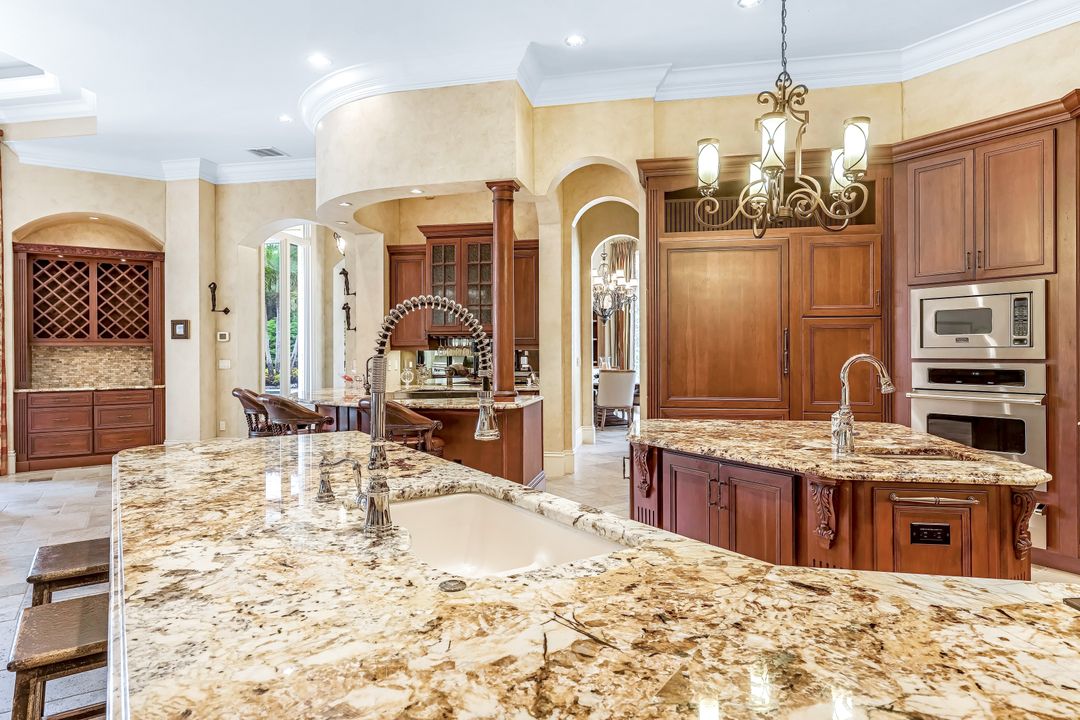 29170 Marcello Way, Naples, FL 34110