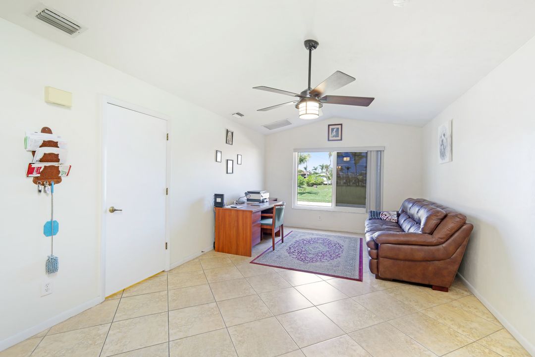 2317 SW 44th Terrace, Cape Coral, FL 33914