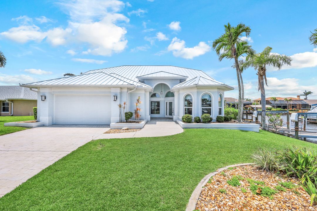 5340 SW 8th Ct, Cape Coral, FL 33914