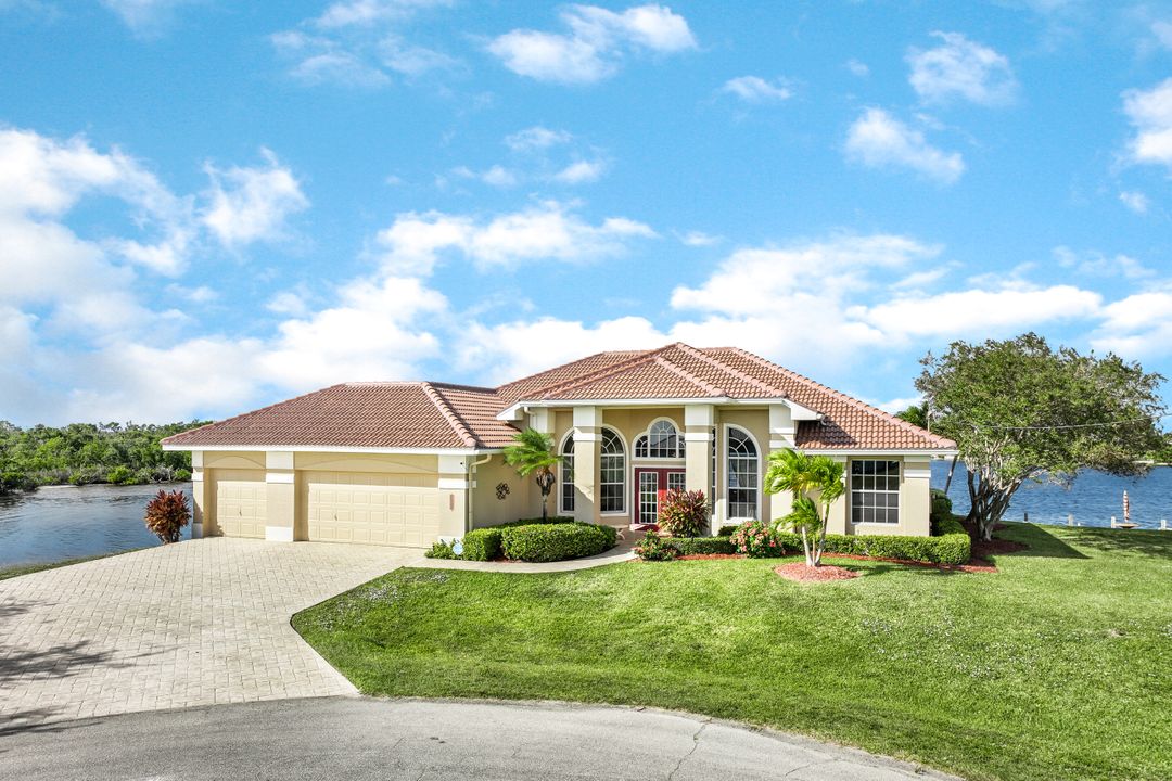 4701 NW 32nd Terrace, Cape Coral, FL 33993