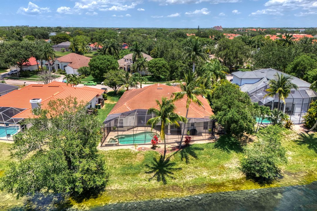 7681 Santa Margherita Way, Naples, FL 34109