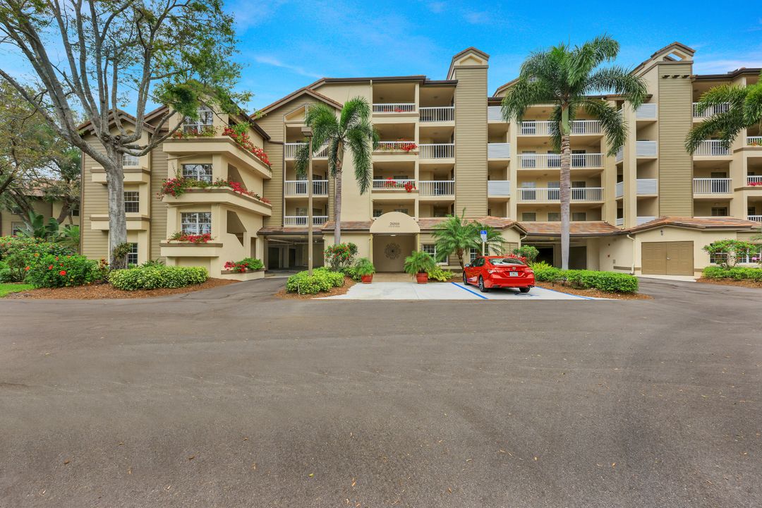 26910 Wedgewood Dr #401, Bonita Springs, FL 34134