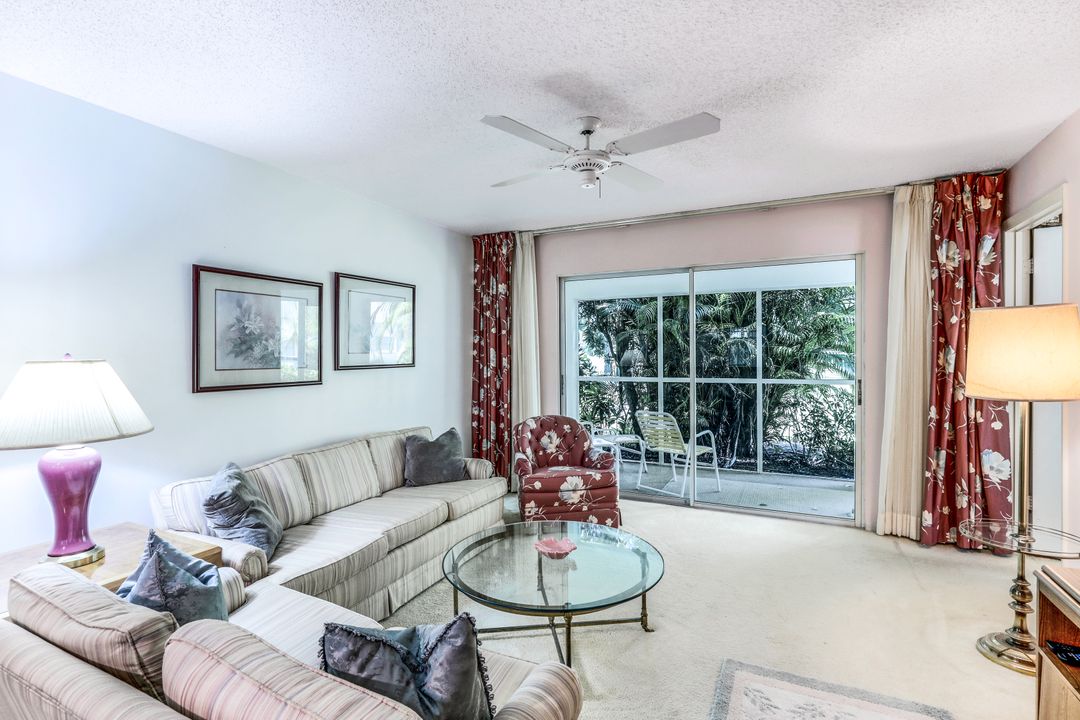 1704 Kings Lake Blvd #106, Naples, FL 34112