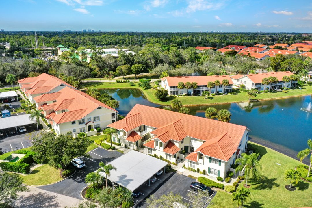 4960 Deerfield Way #204, Naples, FL 34110