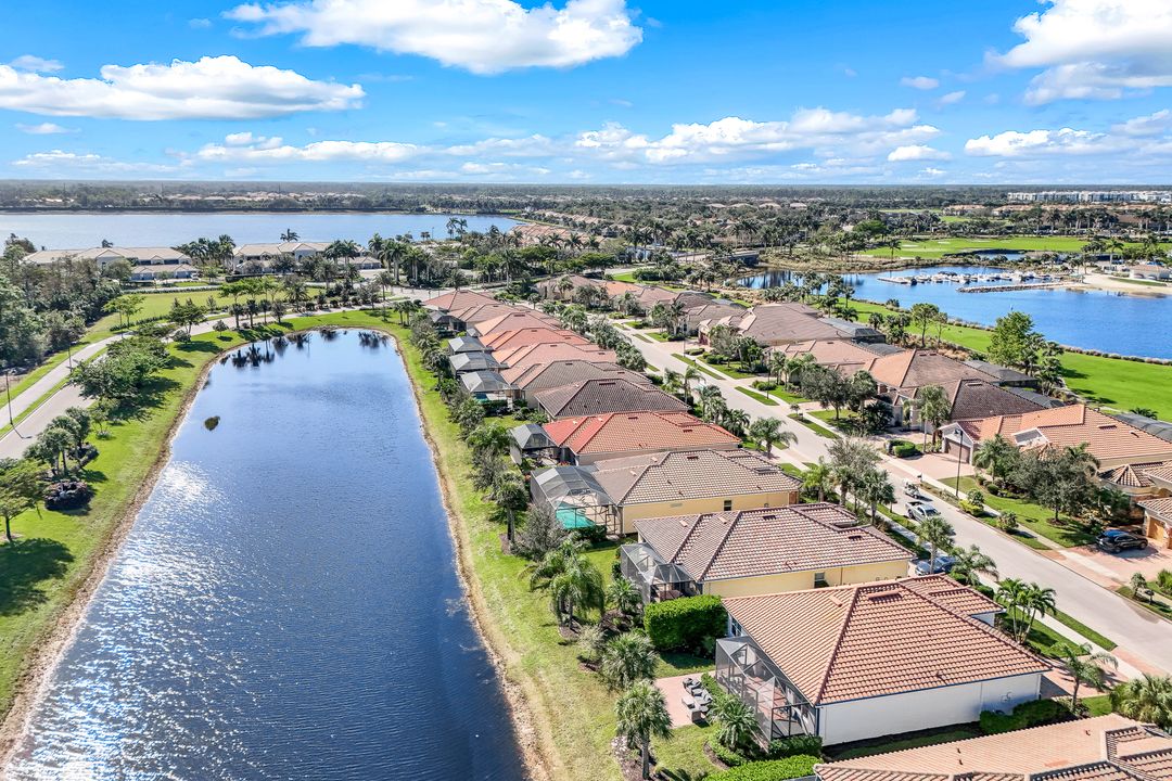 9069 Siesta Bay Dr, Naples, FL 34120