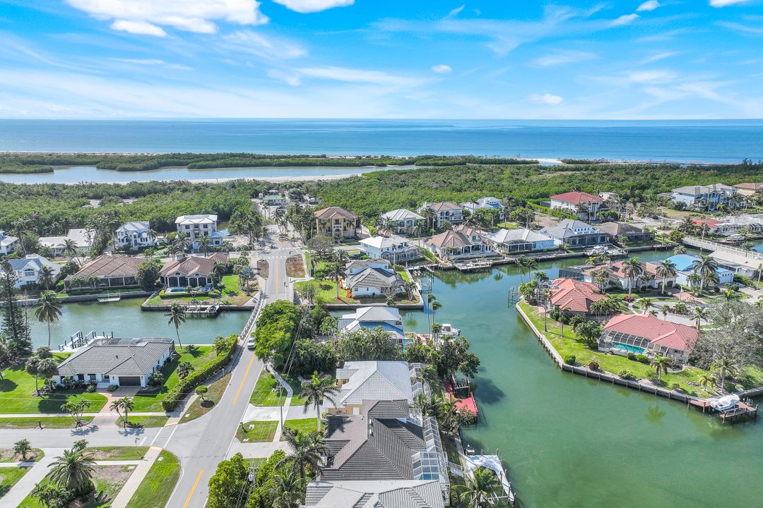 541 Hernando Dr, Marco Island, FL 34145