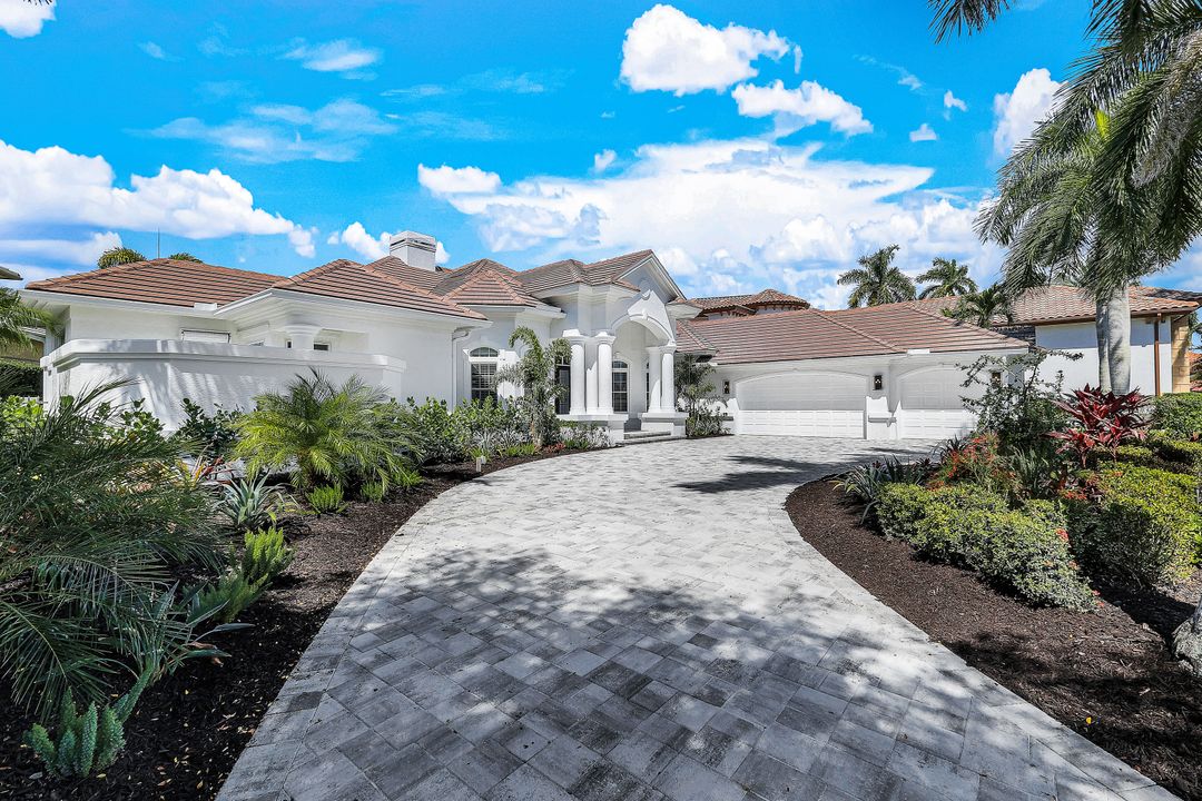 255 Bay Point, Naples, FL 34103