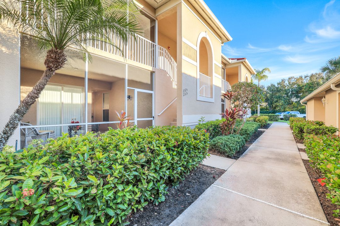 2780 Cypress Trace Cir #2325, Naples, FL 34119