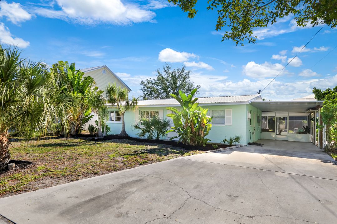 24544 Kingfish St, Bonita Springs, FL 34134