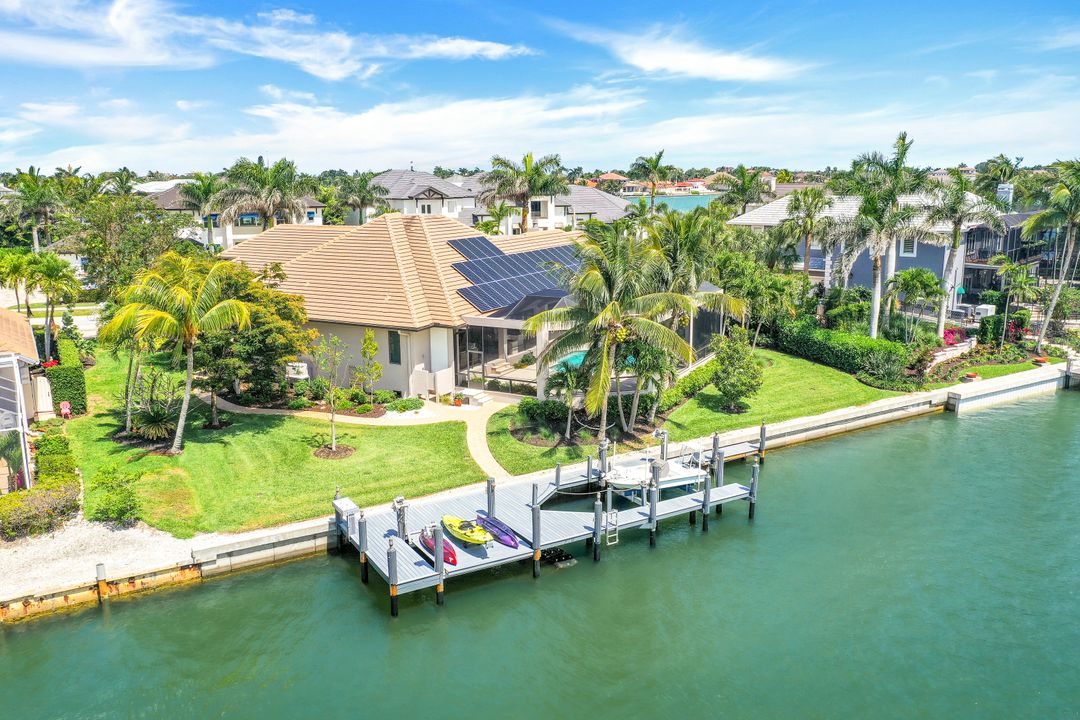 520 Sand Hill Ct, Marco Island, FL 34145