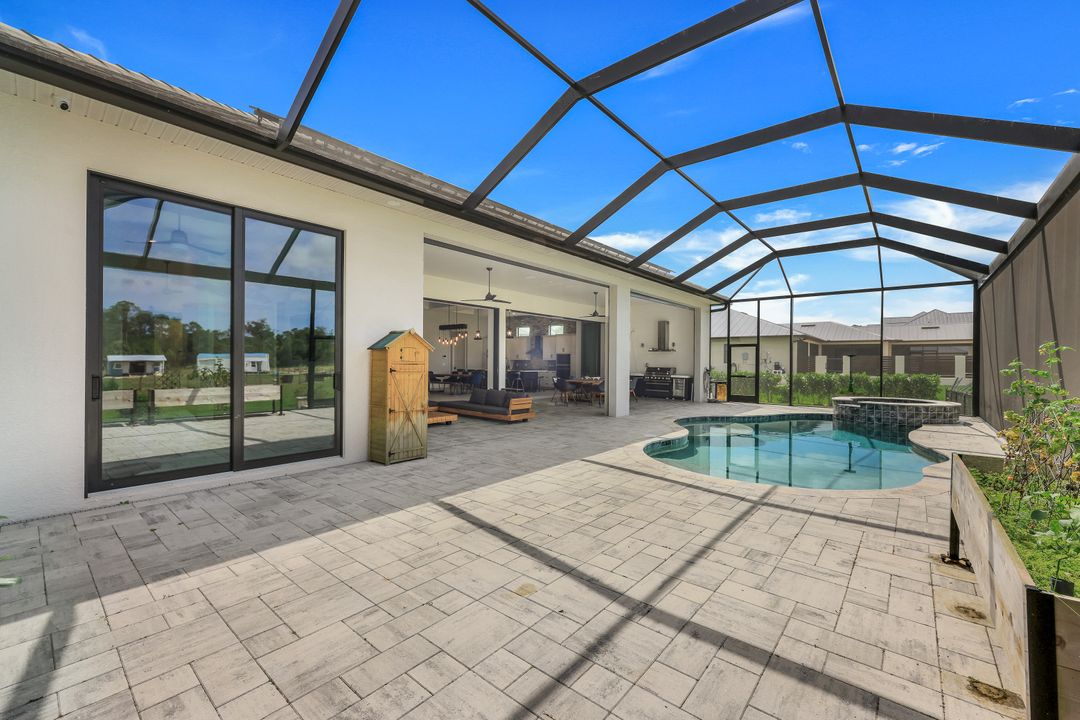 15270 N Pebble Ln, Fort Myers, FL 33912