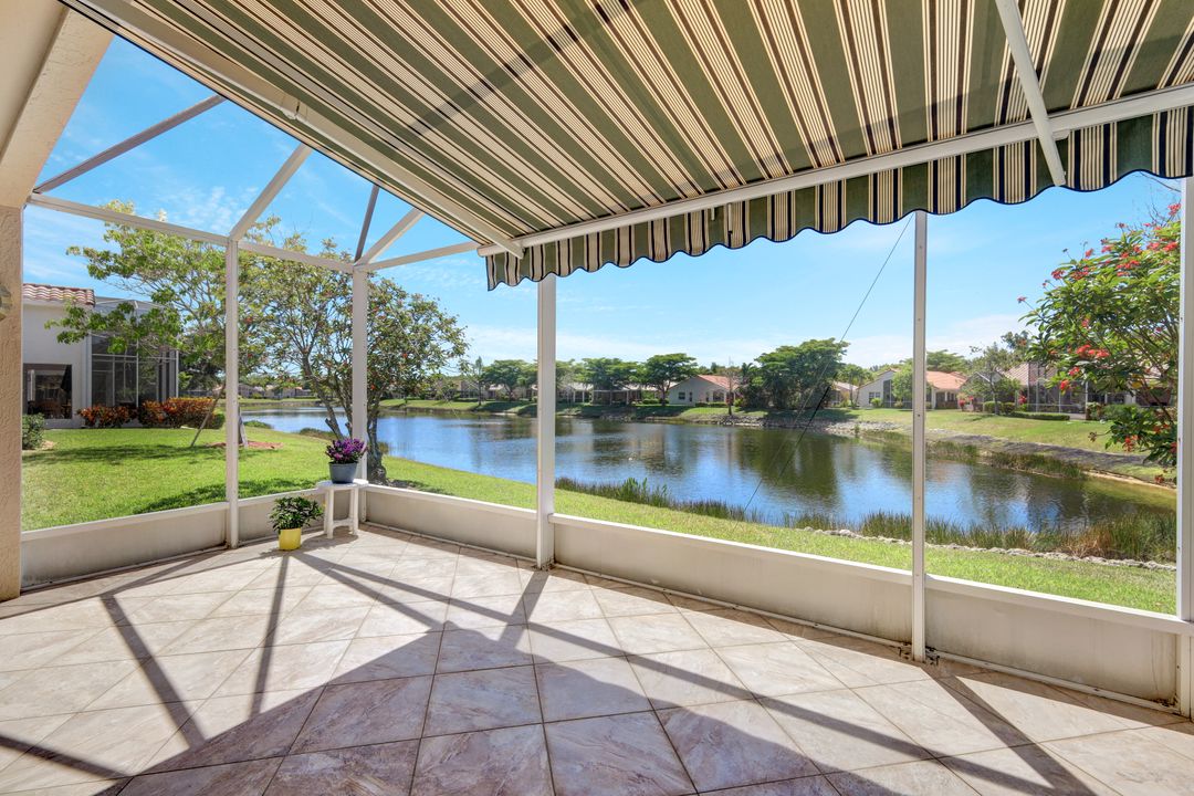 8865 Cascades Isle Blvd, Estero, FL 33928