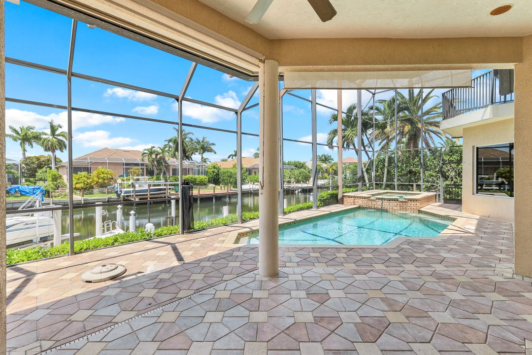 683 Solana Ct, Marco Island, FL 34145