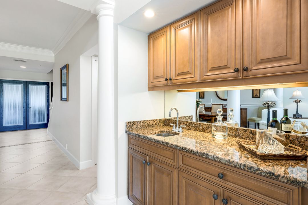 11676 Quail Village Way, Naples, FL 34119