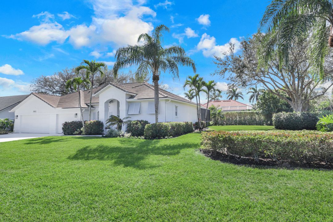 2022 Teagarden Ln, Naples, FL 34110