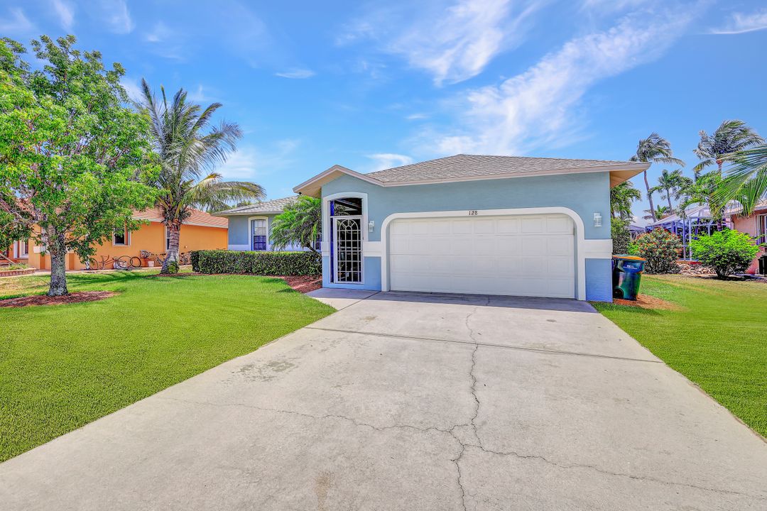 128 Cyrus St, Marco Island, FL 34145