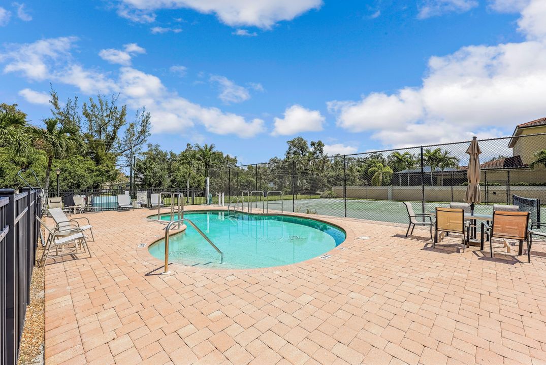 1439 Larkspur Dr, Fort Myers, FL 33901