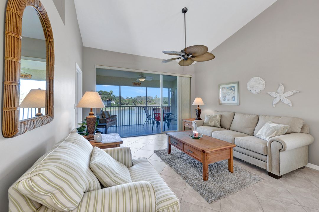 4960 Deerfield Way #204, Naples, FL 34110