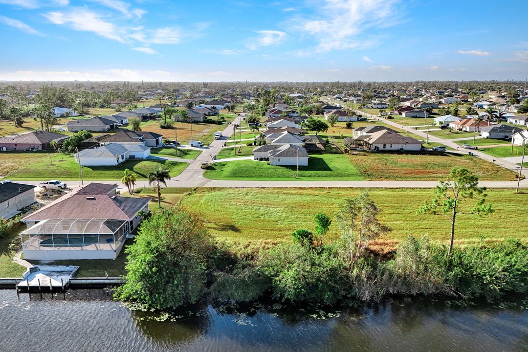 1915 NW 26th St, Cape Coral, FL 33993