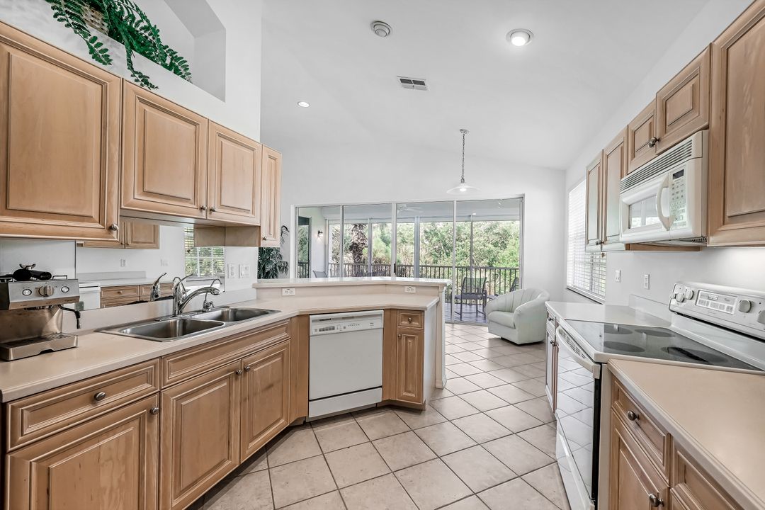 26962 Montego Pointe Ct #202, Bonita Springs, FL 34134