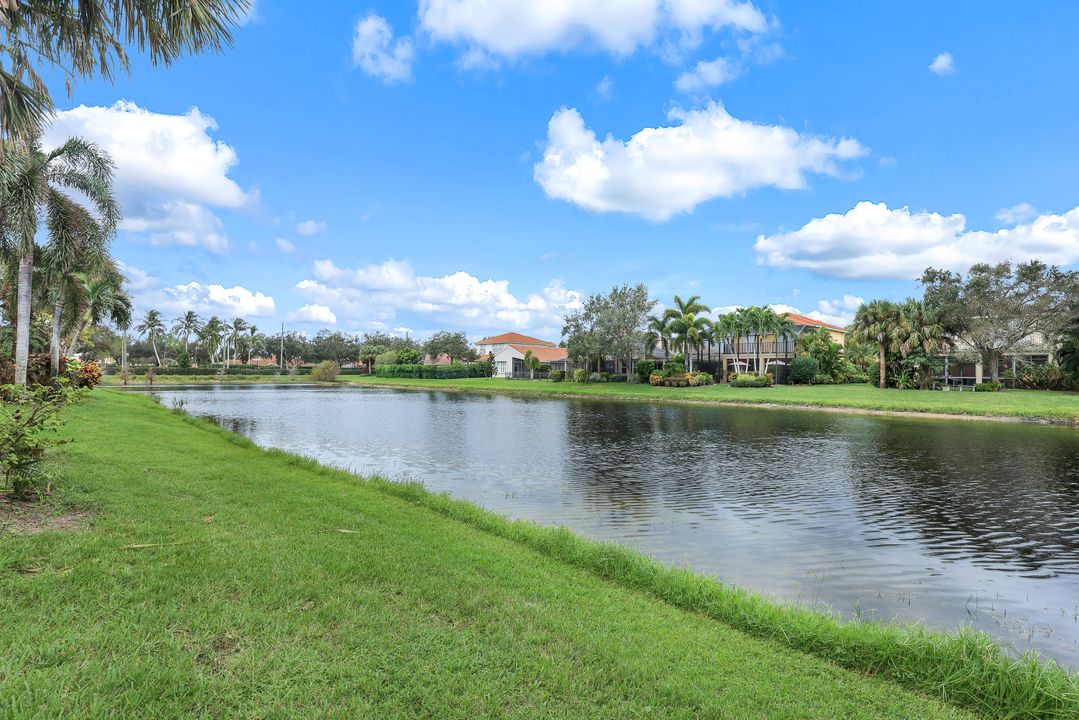 1913 Isla De Palma Cir, Naples, FL 34119