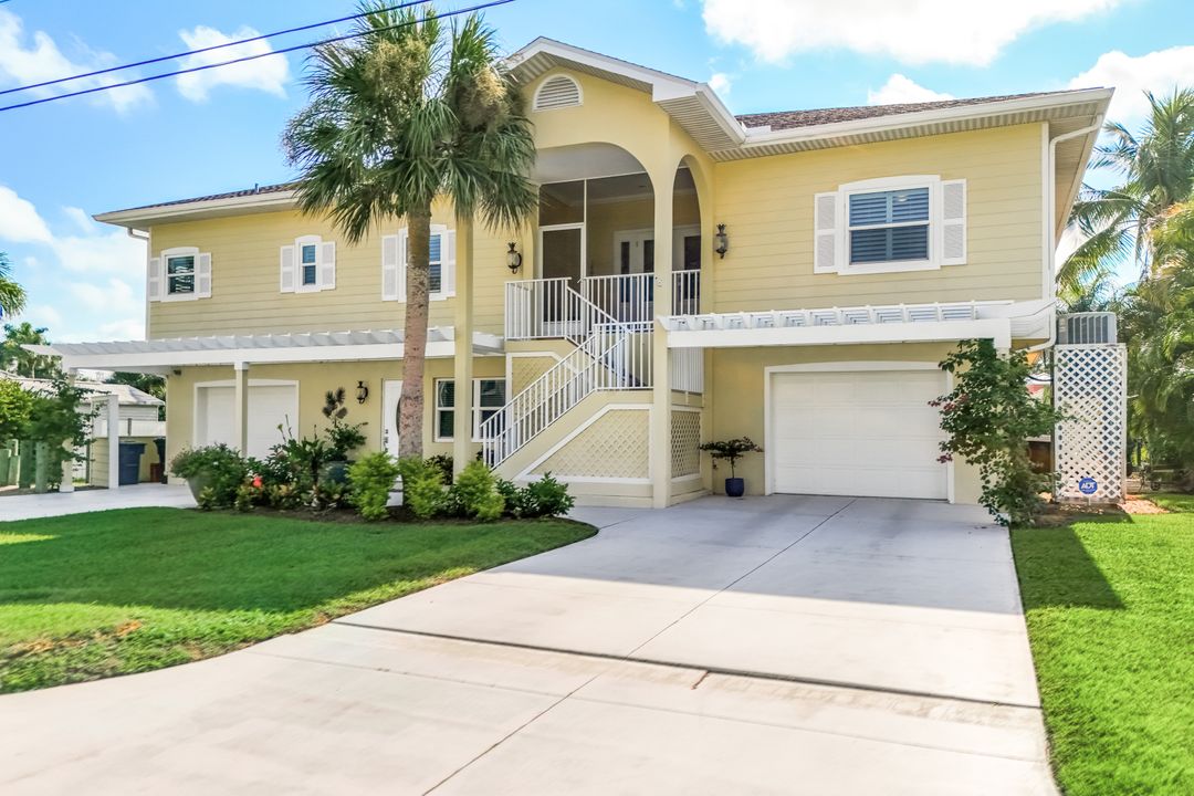 27264 Patrick St, Bonita Springs, FL 34135