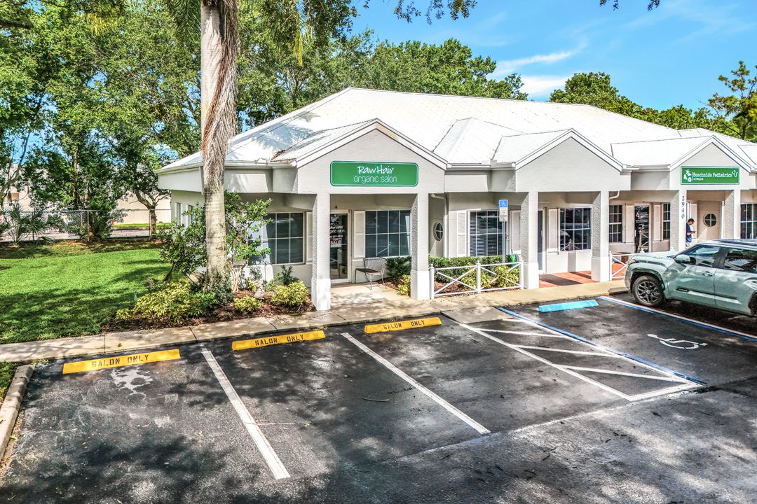 2940 Immokalee Rd #4, Naples, FL 34110