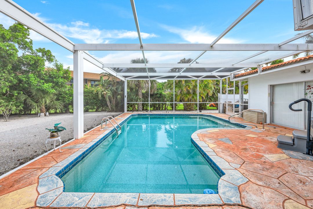 95 Greenbrier St, Marco Island, FL 34145