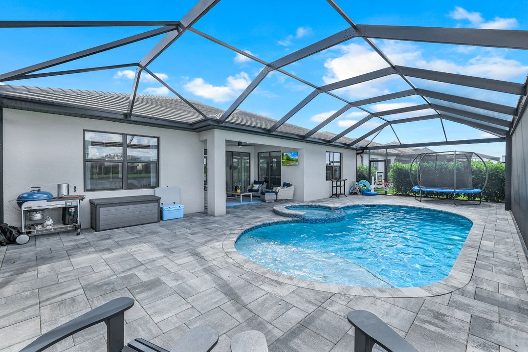 11531 Canopy Loop, Miromar Lakes, FL 33913