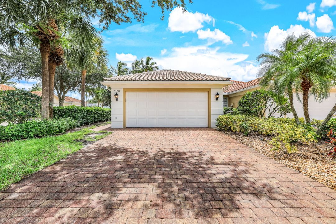 3100 Futuna Ln, Naples, FL 34119