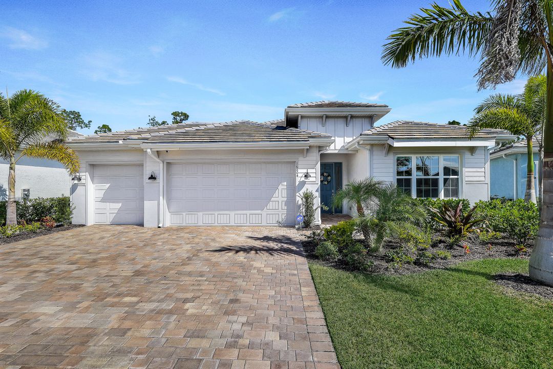 16804 Bay Is Ct, Bonita Springs, FL 34135