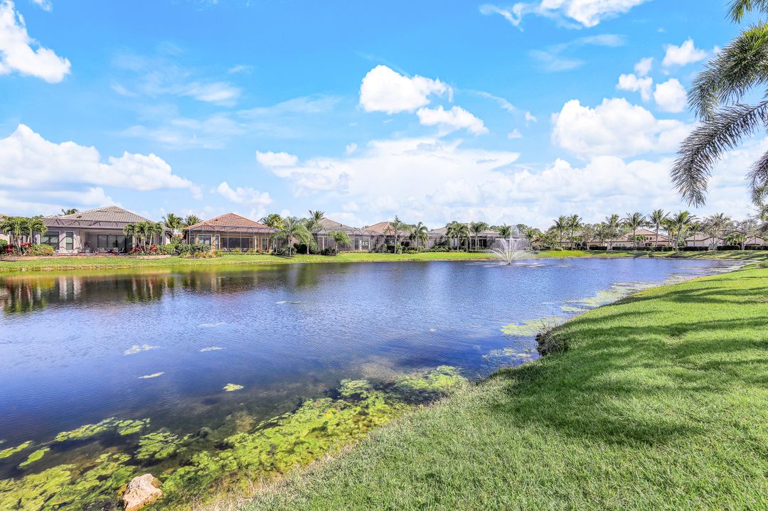 7615 Trento Cir, Naples, FL 34113