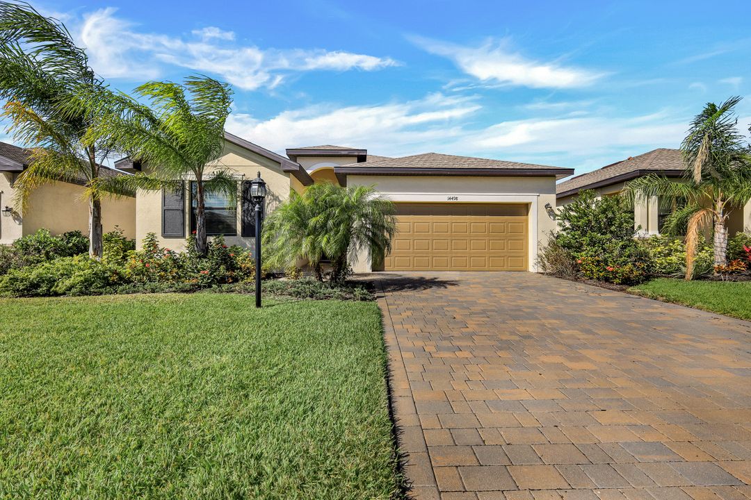 14498 Cantabria Dr, Fort Myers, FL 33905