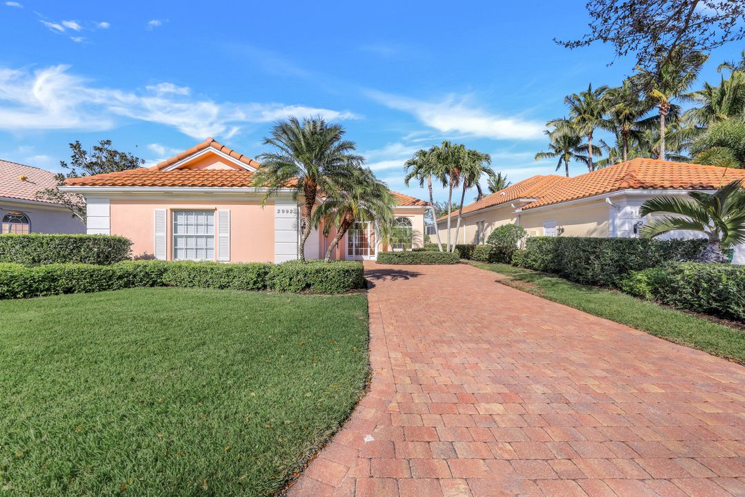 2992 Gilford Way, Naples, FL 34119