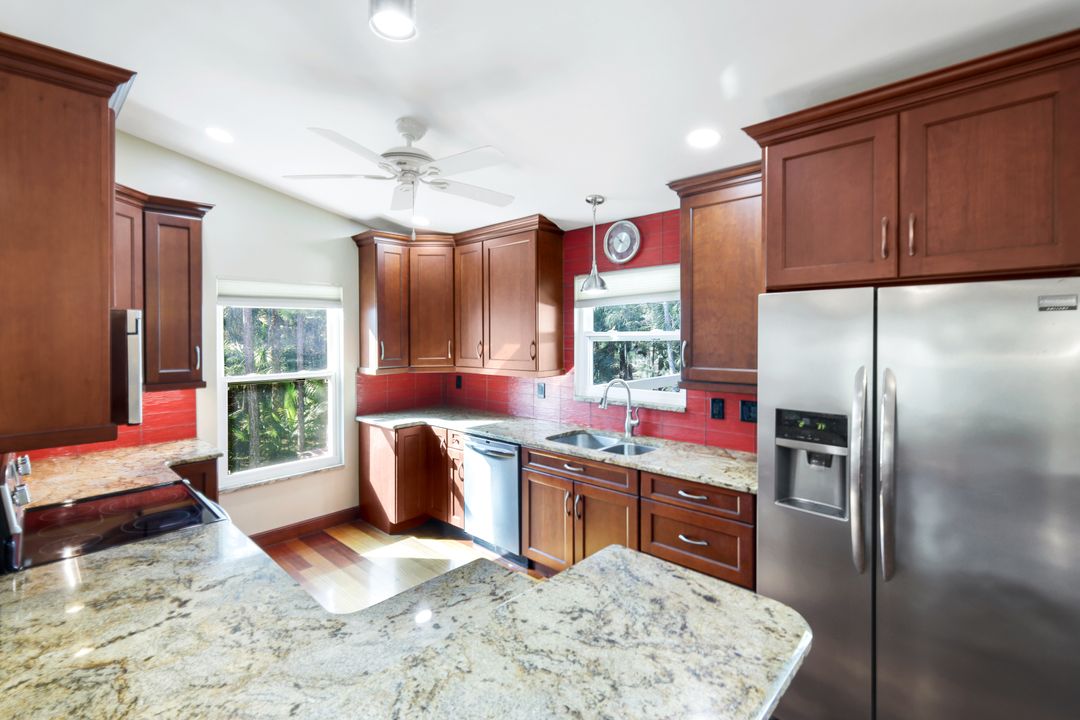 271 Wilson Blvd S, Naples, FL 34117