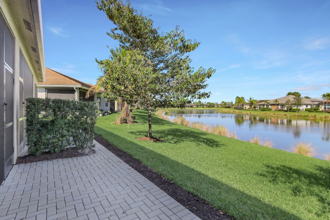 28461 Abruzzo Dr, Bonita Springs, FL 34135