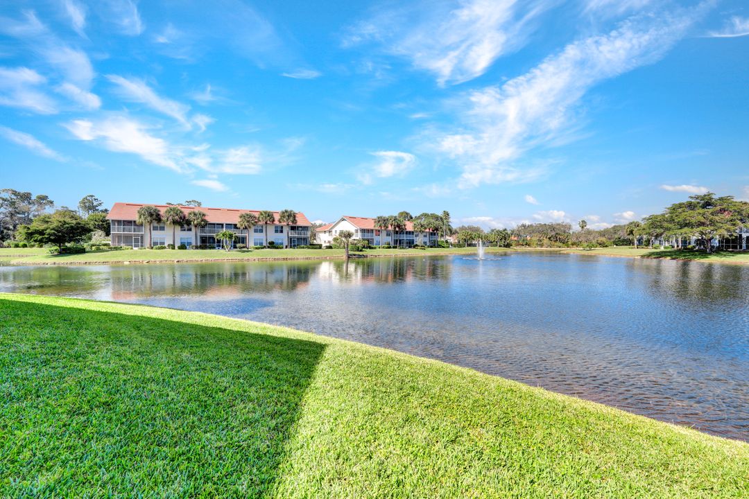 4960 Deerfield Way #204, Naples, FL 34110