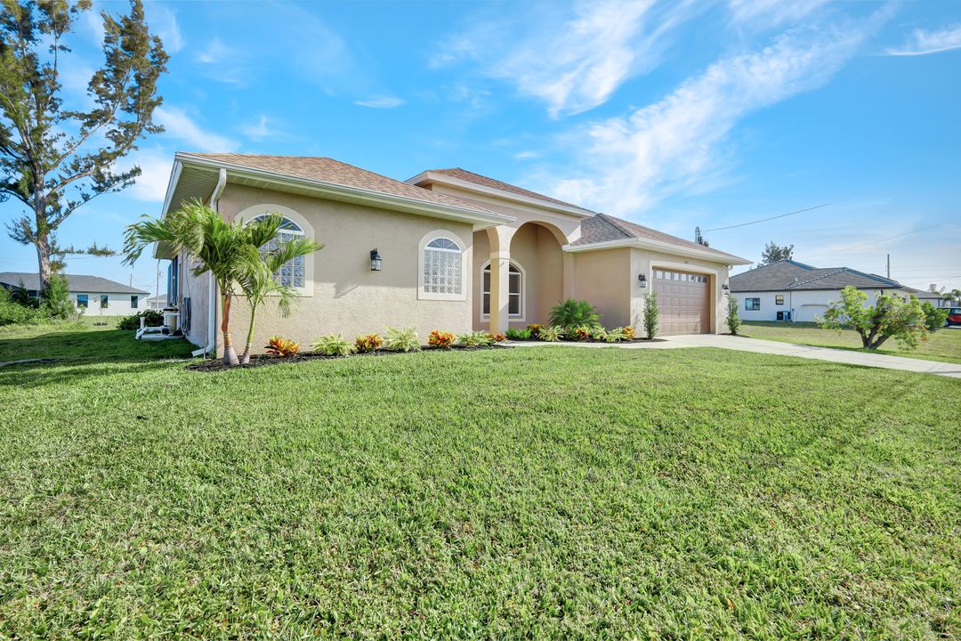 2019 SW 29th Terrace, Cape Coral, FL 33914