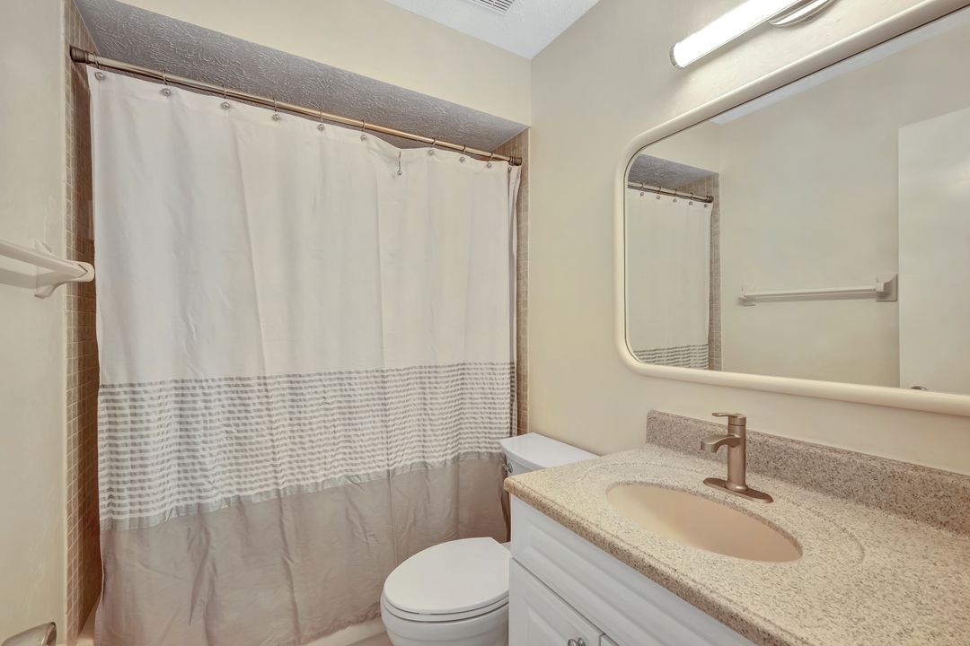 1807 SE 41st St #2i, Cape Coral, FL 33904