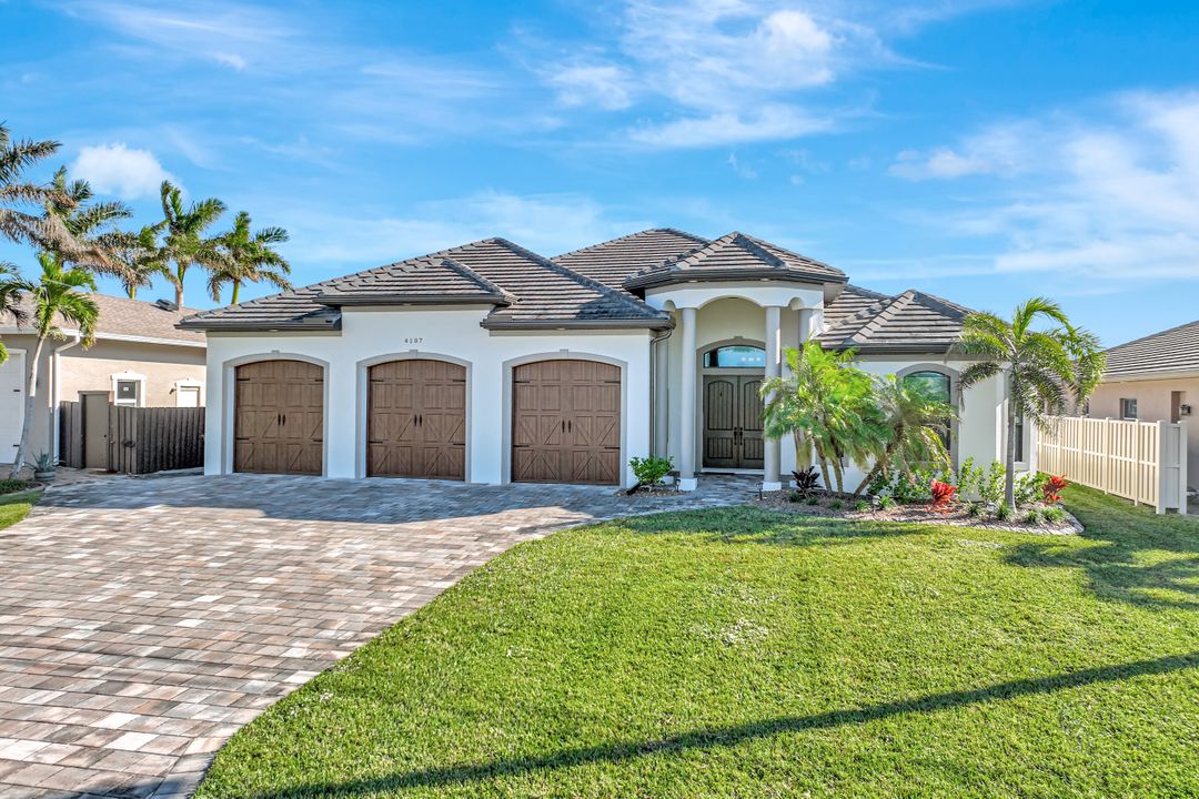 4107 SW 11th Ave, Cape Coral, FL 33914