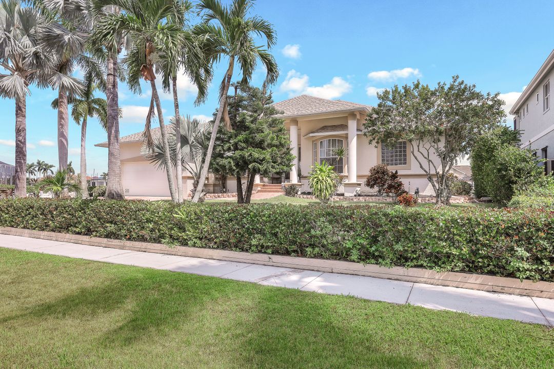 820 Milan Ct, Marco Island, FL 34145