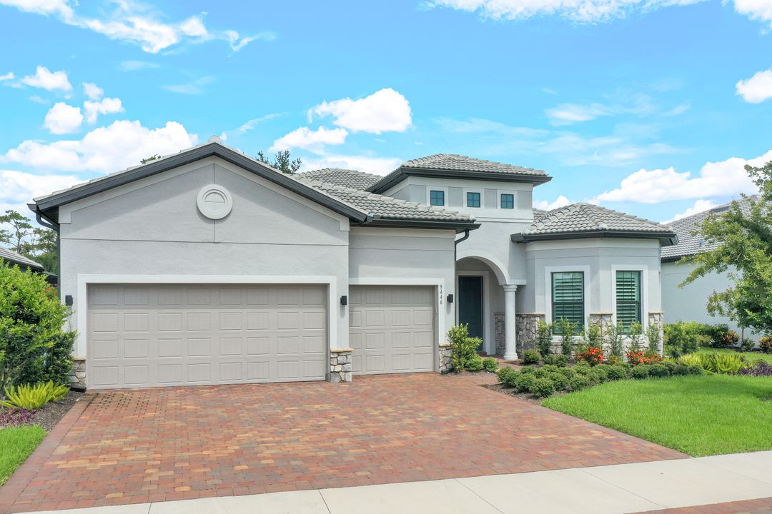 9446 Night Heron Ln, Naples, FL 34120