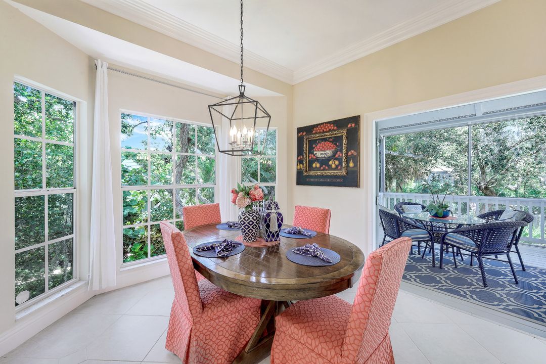 360 Gumbo Limbo Ln, Marco Island, FL 34145