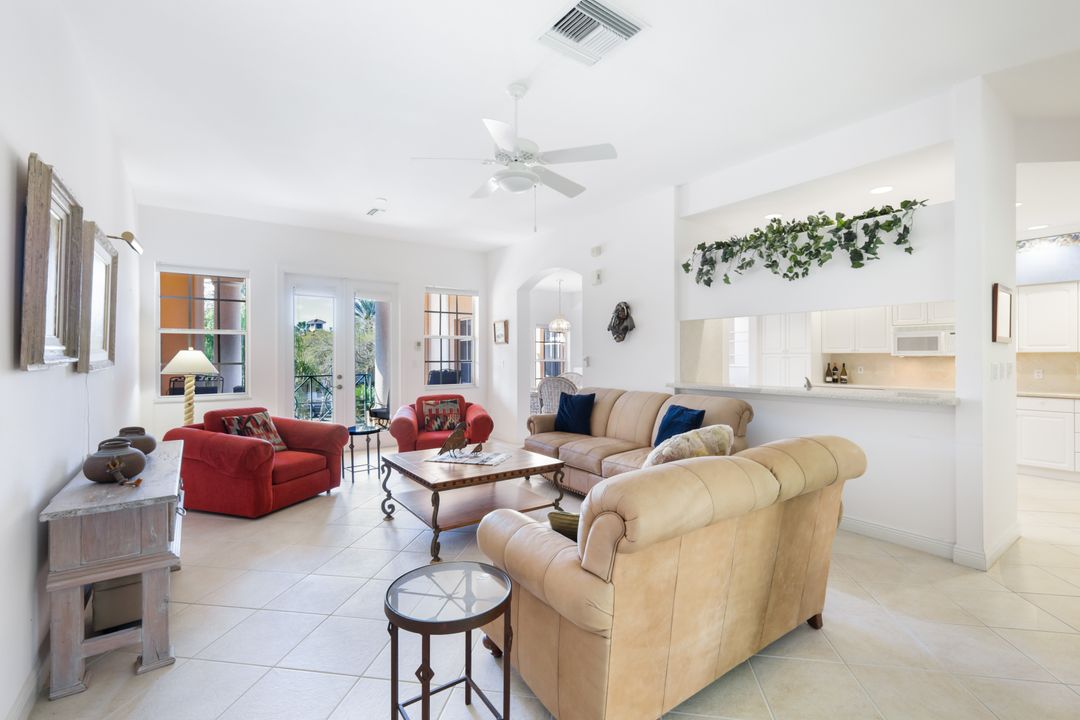 4815 Aston Gardens Way #B-201, Naples, FL 34109