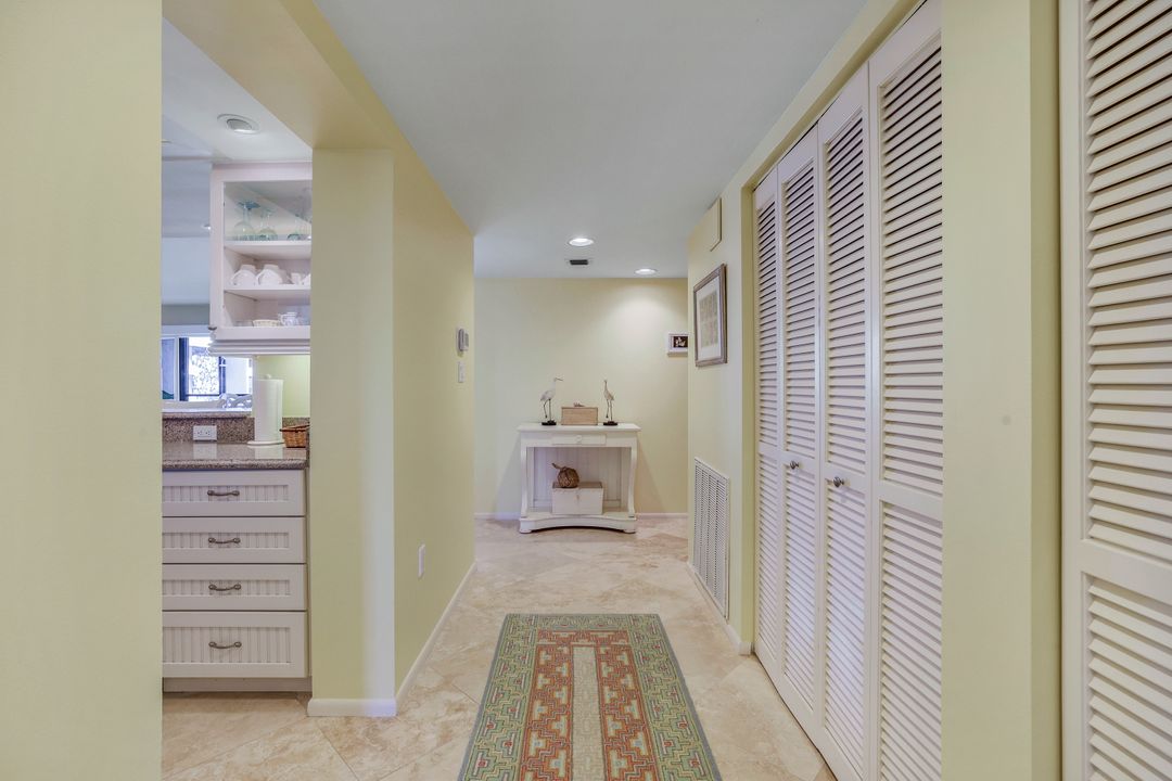 1605 Middle Gulf Dr #209, Sanibel, FL 33957